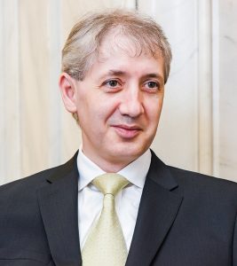 Conf. dr. Laurențiu Simion