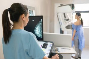 screening cancer mamar : mamografii